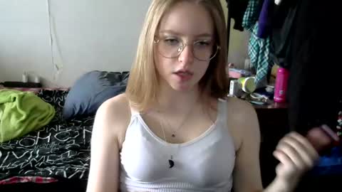 Olivia online show from July 14, 7:24 am