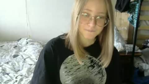 Olivia online show from July 20, 6:17 am