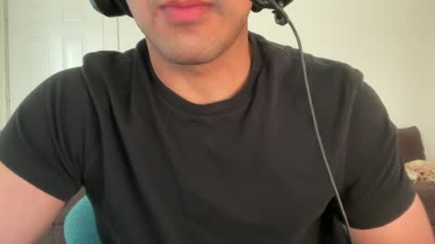 Snapshot of willfuckdudes chatting on June 20, 6:11 pm willfuckdudes online show from June 20, 6:11 pm