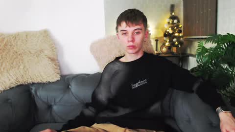 Snapshot of william_ross chatting on December 28, 3:37 am will online show from December 28, 3:37 am