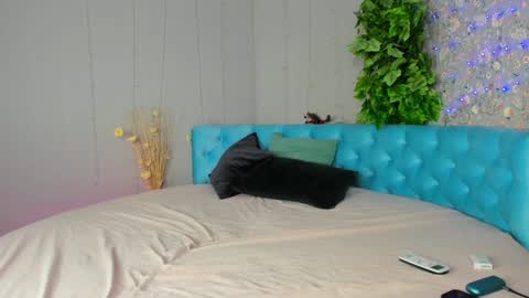 Snapshot of william_ross chatting on January 22, 11:10 pm will online show from January 22, 11:10 pm