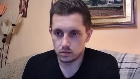 Snapshot of williamarron93 chatting on February 25, 8:24 am williamarron93 online show from February 25, 8:24 am
