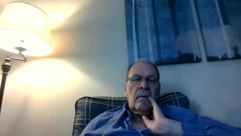Snapshot of willnedoher chatting on December 6, 1:11 pm Willhedoher online show from December 6, 1:11 pm