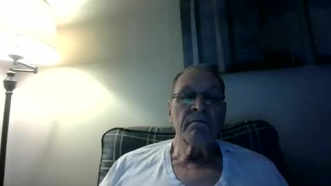 Snapshot of willnedoher chatting on February 6, 2:04 pm Willhedoher online show from February 6, 2:04 pm
