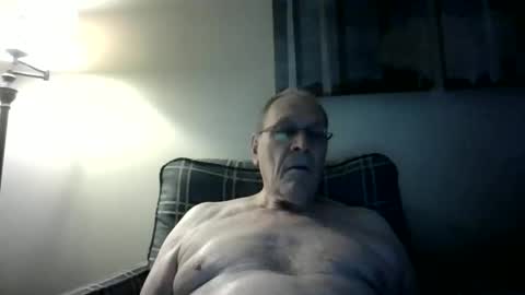 Snapshot of willnedoher chatting on September 20, 12:28 pm Willhedoher online show from September 20, 12:28 pm
