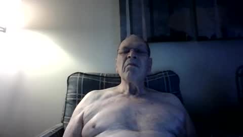 Snapshot of willnedoher chatting on September 25, 12:42 pm Willhedoher online show from September 25, 12:42 pm