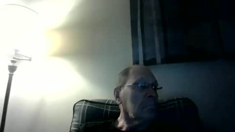 Snapshot of willnedoher chatting on October 2, 12:12 pm Willhedoher online show from October 2, 12:12 pm