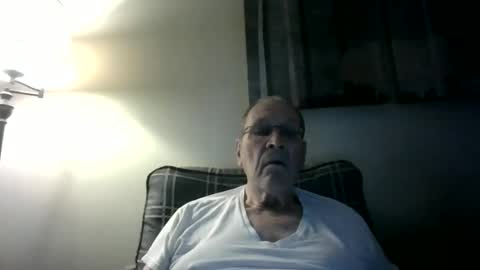 Snapshot of willnedoher chatting on October 7, 12:35 pm Willhedoher online show from October 7, 12:35 pm