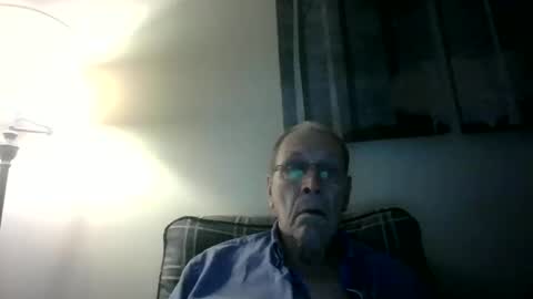 Snapshot of willnedoher chatting on October 12, 1:21 pm Willhedoher online show from October 12, 1:21 pm