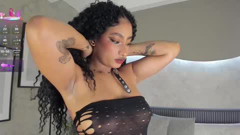 Snapshot of willow_hendrix chatting on September 27, 1:27 pm Ms Willow online show from September 27, 1:27 pm