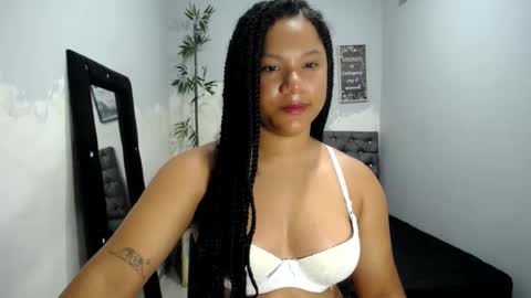 WIllow  online show from June 23, 11:19 am