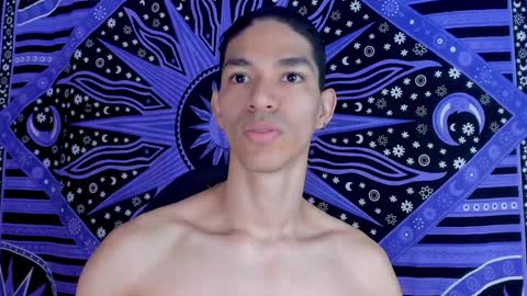 willy_veins online show from December 31, 1:41 pm