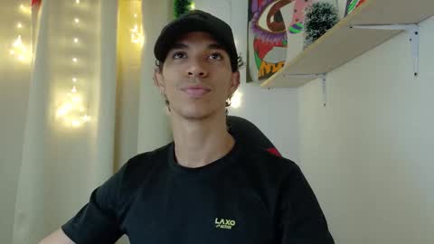 willy_veins online show from January 9, 5:48 pm