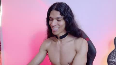 willy_veins online show from April 22, 4:30 pm