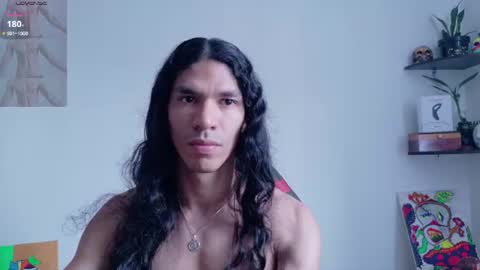 Snapshot of willy_veins chatting on July 19, 10:13 pm willy_veins online show from July 19, 10:13 pm