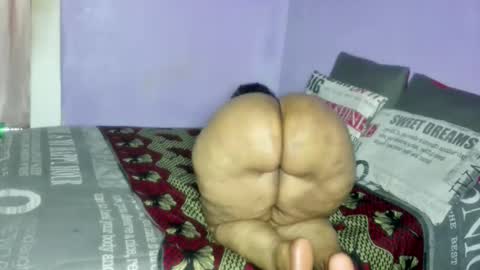 wilmaassylum online show from February 7, 7:12 am