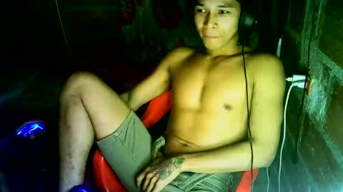 Snapshot of wilson_jhonson chatting on February 1, 4:46 am wilson_jhonson online show from February 1, 4:46 am