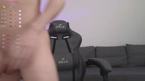 Snapshot of wilson_mcallister chatting on January 29, 7:04 am Nick online show from January 29, 7:04 am