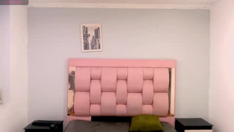 Snapshot of wiltom_ chatting on October 26, 10:58 pm Wiltom online show from October 26, 10:58 pm