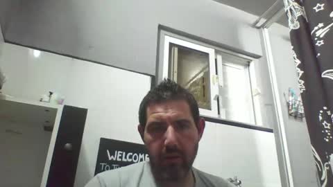 Snapshot of windowpane5 chatting on December 27, 7:57 pm windowpane online show from December 27, 7:57 pm