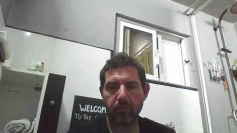 Snapshot of windowpane5 chatting on December 29, 1:56 am windowpane online show from December 29, 1:56 am