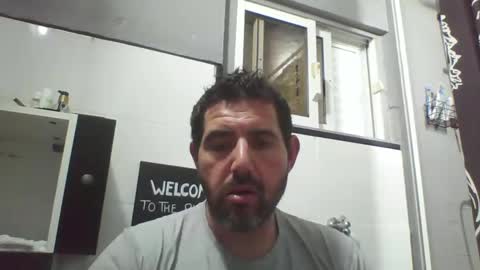 Snapshot of windowpane5 chatting on January 3, 10:08 pm windowpane online show from January 3, 10:08 pm