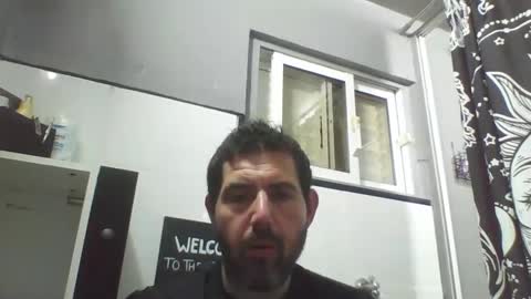 Snapshot of windowpane5 chatting on January 9, 11:56 pm windowpane online show from January 9, 11:56 pm