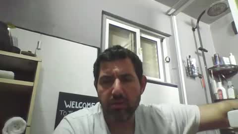 Snapshot of windowpane5 chatting on March 9, 10:30 pm windowpane online show from March 9, 10:30 pm