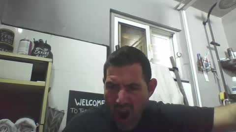 Snapshot of windowpane5 chatting on September 20, 11:55 am windowpane online show from September 20, 11:55 am