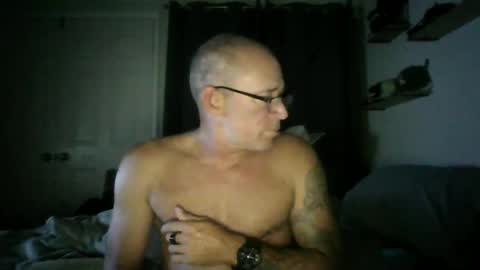 Snapshot of wingnutt765733 chatting on September 29, 12:43 pm wingnutt765733 online show from September 29, 12:43 pm