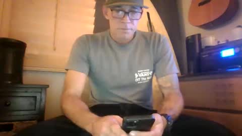 wingnutt765733 online show from January 11, 4:17 am