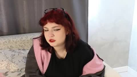 Snapshot of winkietweak chatting on March 31, 10:15 am winkietweak online show from March 31, 10:15 am