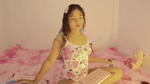  Winnifer Gonzalez  online show from July 30, 3:38 am