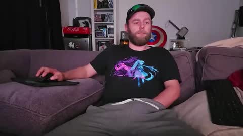 Snapshot of winter117 chatting on November 7, 12:10 am winter117 online show from November 7, 12:10 am