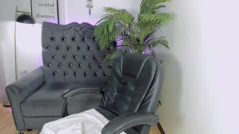 Winter online show from June 25, 2:11 am