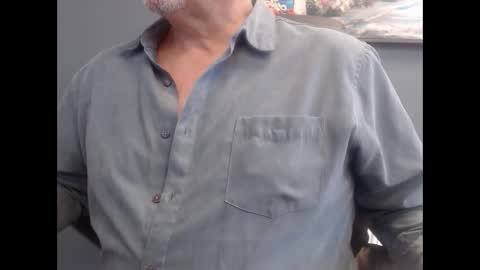 Snapshot of wisanonymousman chatting on October 2, 10:17 pm Wisa Randy online show from October 2, 10:17 pm