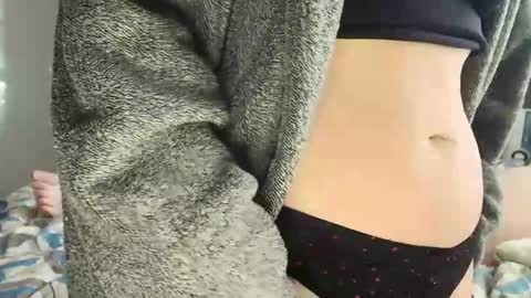 witchbitchmommy online show from February 23, 1:30 pm