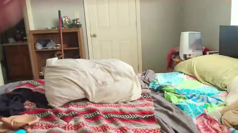 witchbitchmommy online show from March 17, 1:47 pm