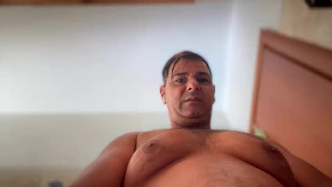 Witebull online show from March 31, 9:53 am