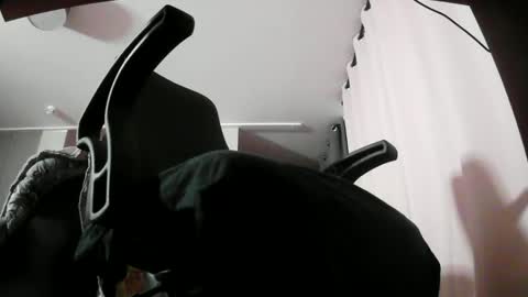 Snapshot of wixer1970 chatting on December 7, 4:14 pm wixer1970 online show from December 7, 4:14 pm