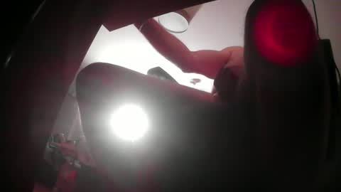 Snapshot of wixer1970 chatting on April 5, 6:27 pm wixer1970 online show from April 5, 6:27 pm