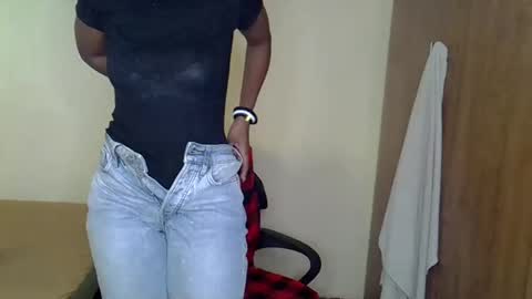 girlie o online show from January 10, 8:40 am