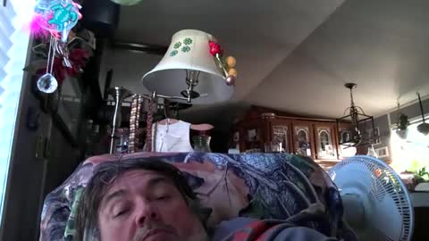 wldlife online show from June 20, 10:34 pm