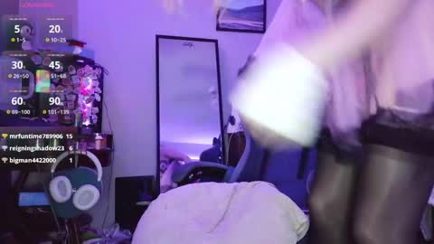 wolf_princess online show from April 10, 3:01 am