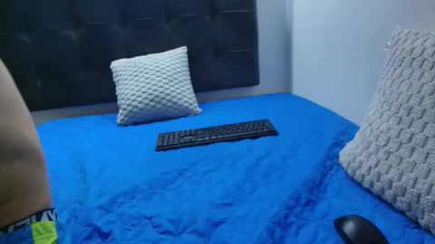  W O L F  online show from February 28, 11:14 am