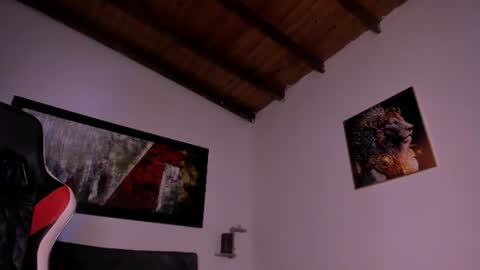 Snapshot of wolferatus chatting on July 6, 7:27 pm wolferatus online show from July 6, 7:27 pm