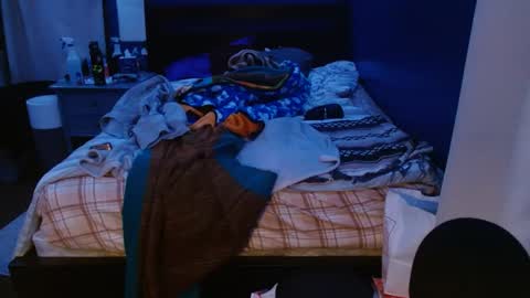 Snapshot of wolfgamer44 chatting on January 20, 6:10 am wolfgamer44 online show from January 20, 6:10 am