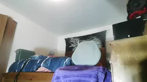 wolfman79 online show from June 29, 10:59 am