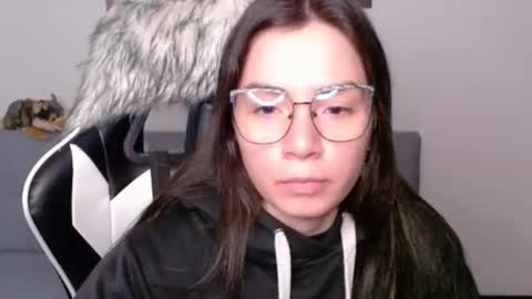 Alex online show from March 13, 2:29 am