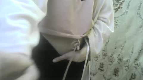 Snapshot of wolfxsnow chatting on February 27, 9:14 pm wolfxsnow online show from February 27, 9:14 pm